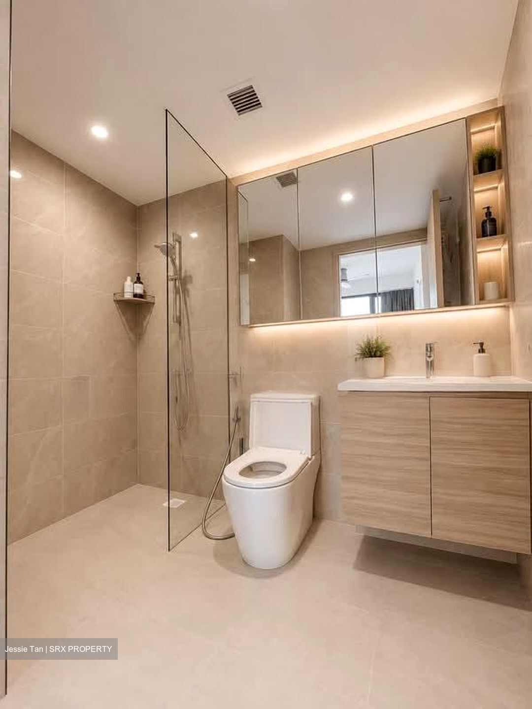 Treasure at Tampines (D18), Condominium #605009111